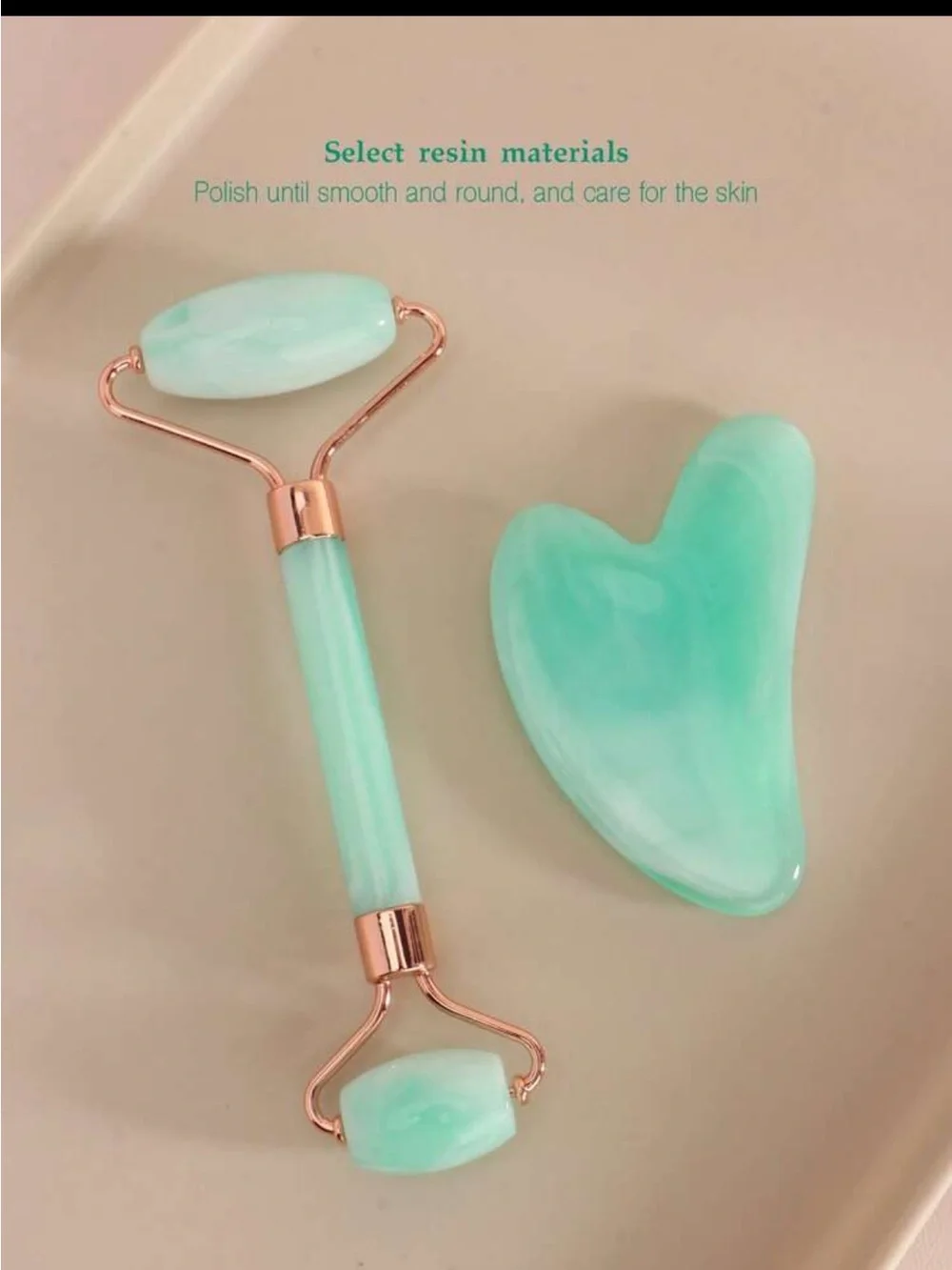 Facial New Jade Roller & Gua Sha Set in Mint Green